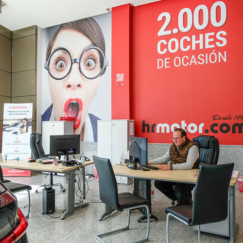 HR Motor - Concesionario de coches de segunda mano en Collado Villalba - 11