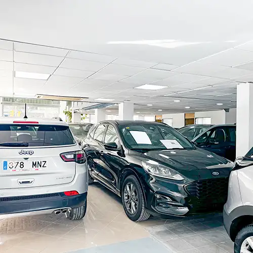 HR Motor - Concesionario de coches de segunda mano en Lleida  - 12