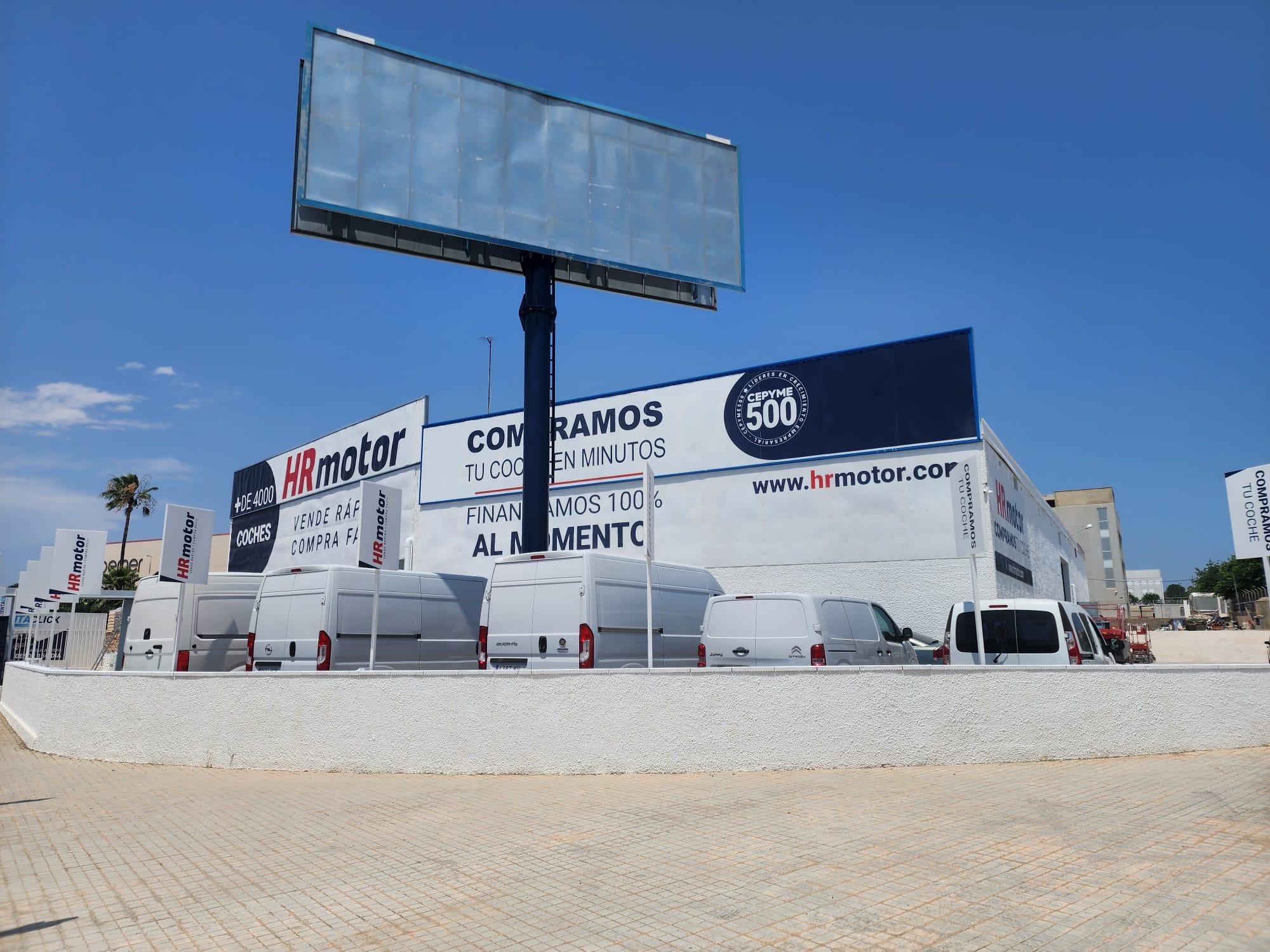 HR Motor - Concesionario de coches de segunda mano en Valencia Paterna - 2