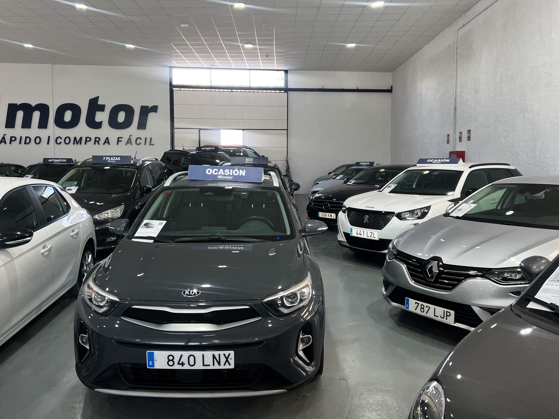 HR Motor - Concesionario de coches de segunda mano en Valencia Paterna - 3
