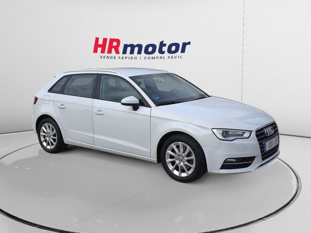 Audi A3 Sportback 1.6 TDI 110 clean diesel Attraction