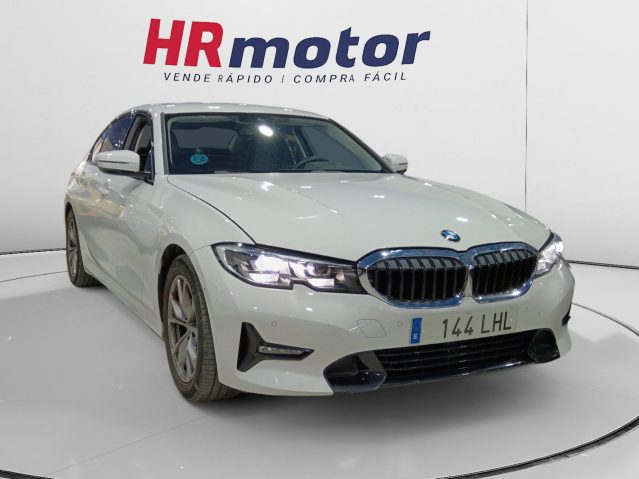 BMW Serie 3 318 d Sport Line