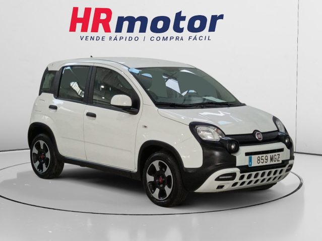 Fiat Panda 1.0 Mild Hybrid City Cross 4x2 Fiat Panda 1.0 Mild Hybrid City Cross 4x2