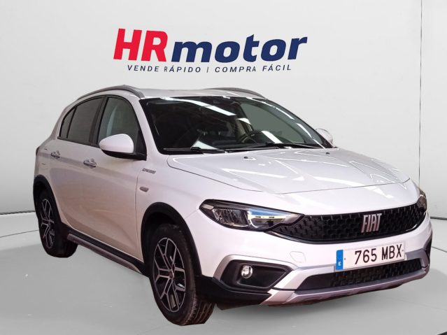 Fiat Tipo 1.5 GSE Mild-Hybrid Cross