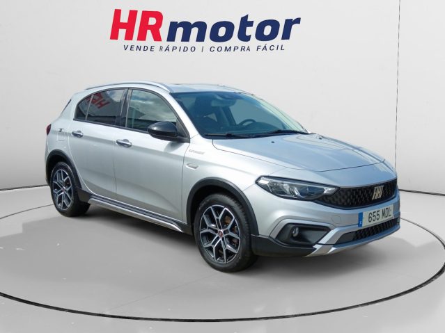 Fiat Tipo 1.6 Multijet Cross