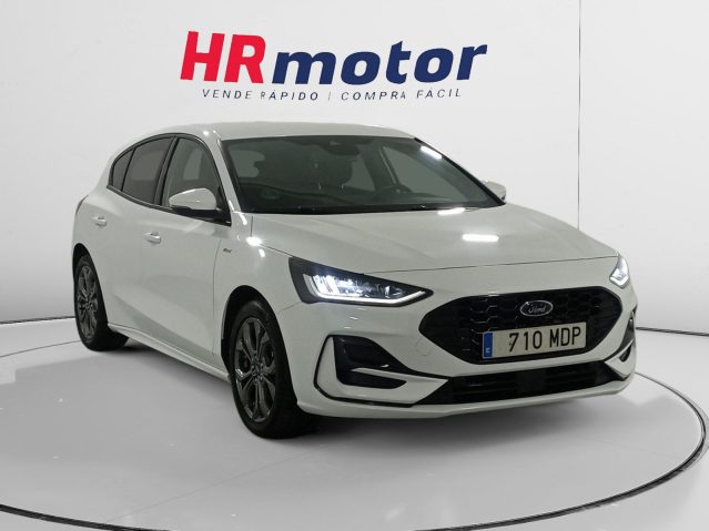 Ford Focus 1.0 EcoBoost MHEV St-Line X