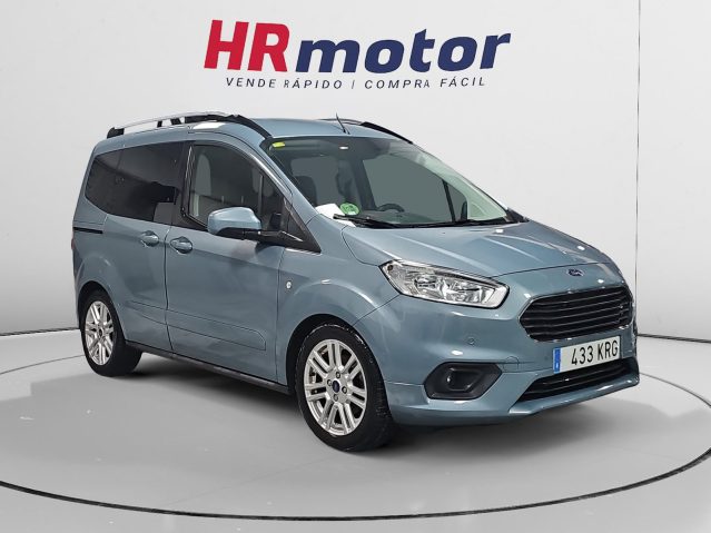 Ford Tourneo Courier 1.5 Titanium