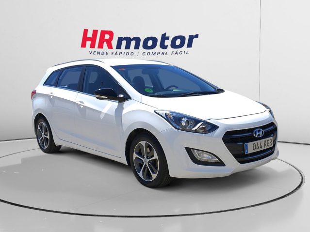 Hyundai i30 1.6 CRDi DPF Cruise Bluedrive