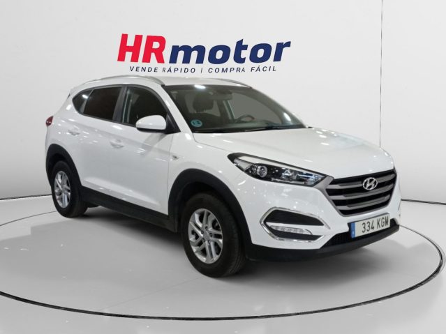 Hyundai Tucson 1.7 CRDi Essence Bluedrive 2WD