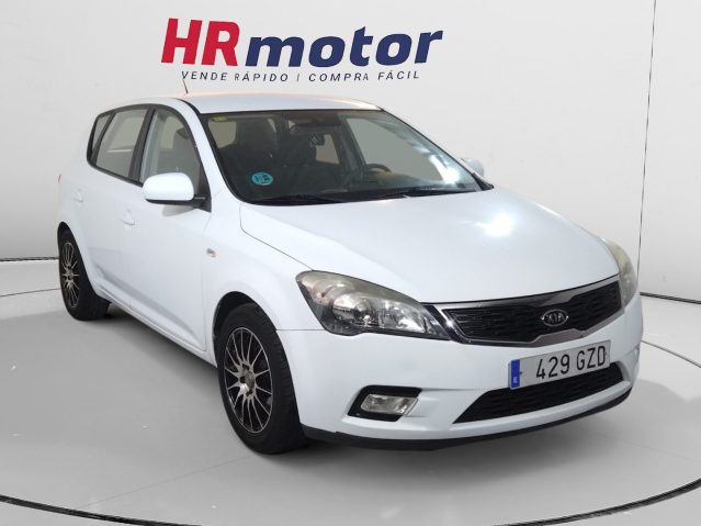 Kia Cee'd 1.4 CVVT Style