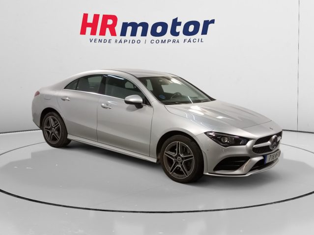 Mercedes-Benz CLA 250 e AMG Line