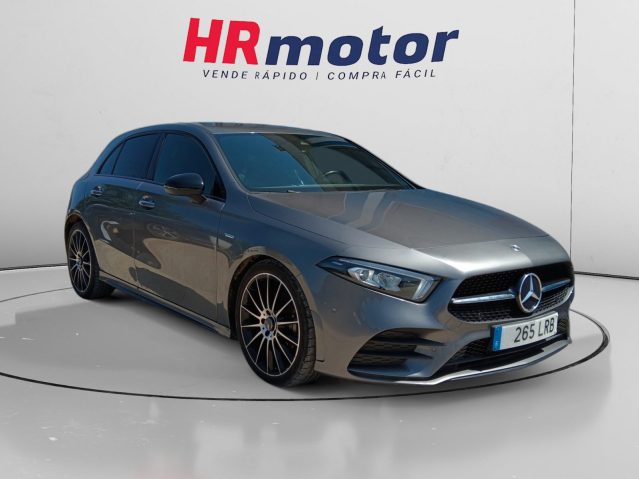 Mercedes-Benz Clase A 180 AMG Line