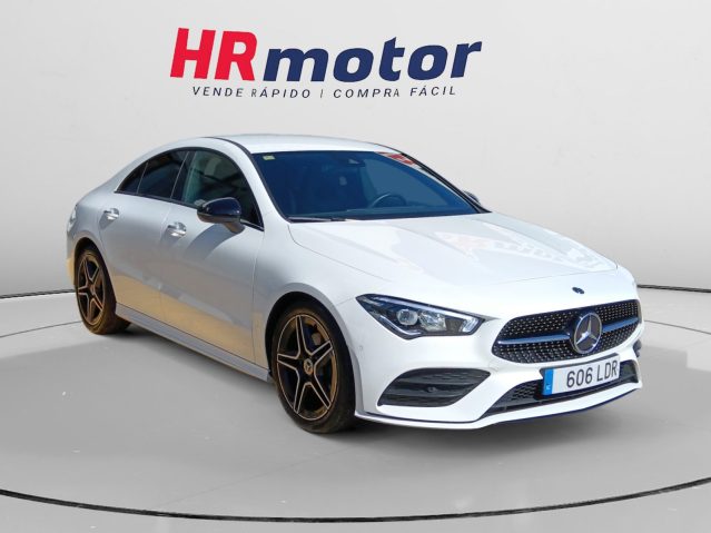 Mercedes-Benz Clase CLA 180 AMG Line