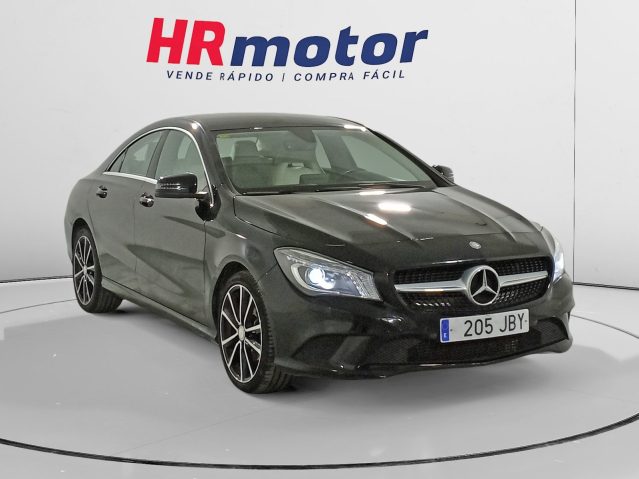 Mercedes-Benz Clase CLA 200 CDI Urban