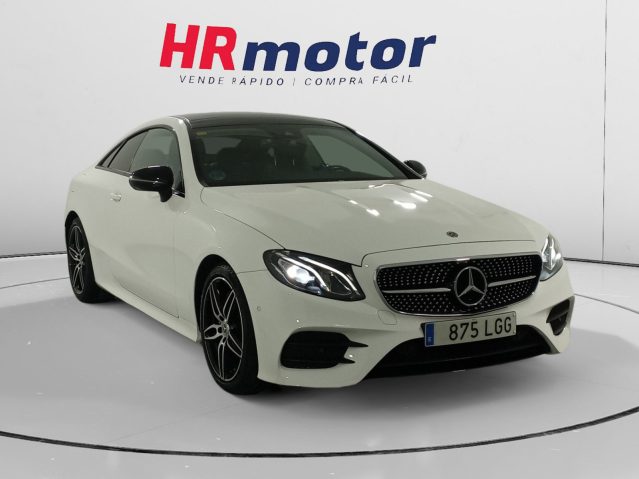 Mercedes-Benz Clase E 220 d AMG Line