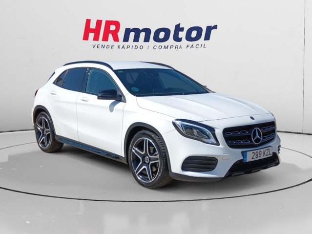 Mercedes-Benz Clase GLA 200 AMG Line