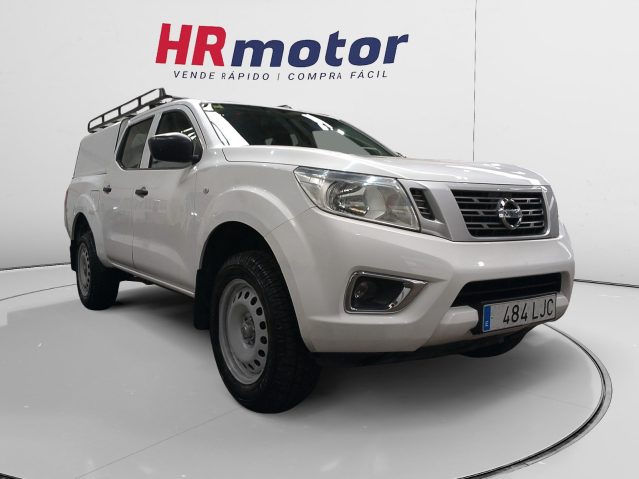 Nissan Navara 2.3 dCi Visia D. CAB 4x4