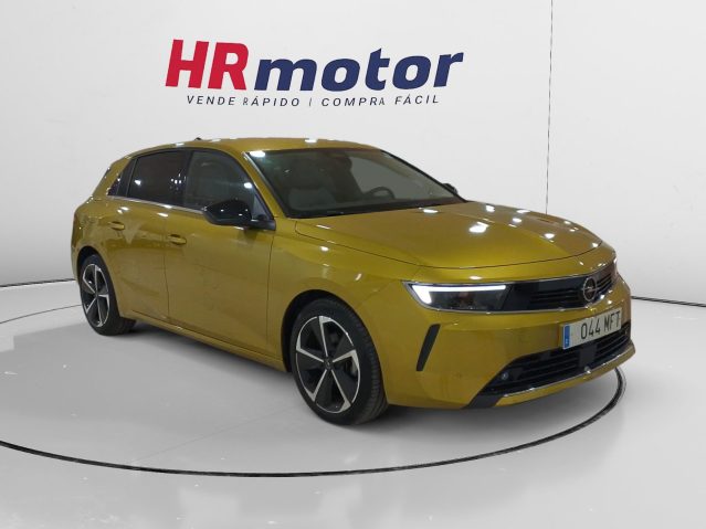 Opel Astra 1.2T Elegance S&S