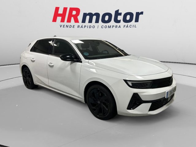 Opel Astra 1.2T GS Line