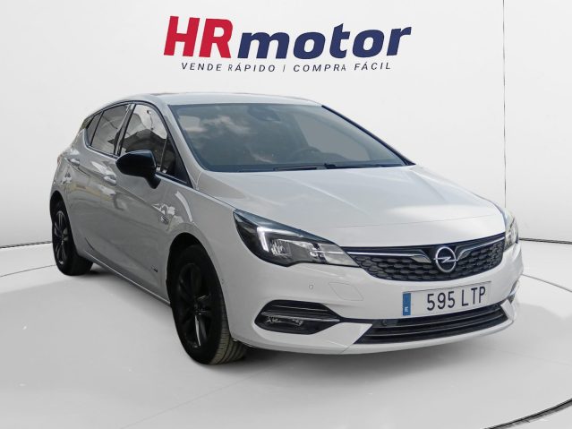 Opel Astra K 1.5 D Design & Tech