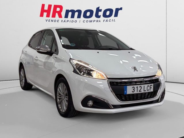 Peugeot 208 1.2 12V VTi PureTech Signature