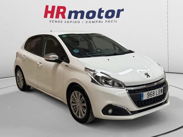 Peugeot 208 1.2 12V VTi PureTech Signature
