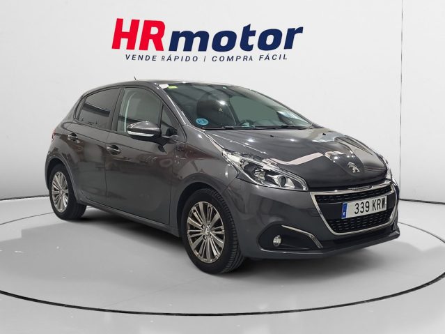 Peugeot 208 1.2 PureTech 82 Signature