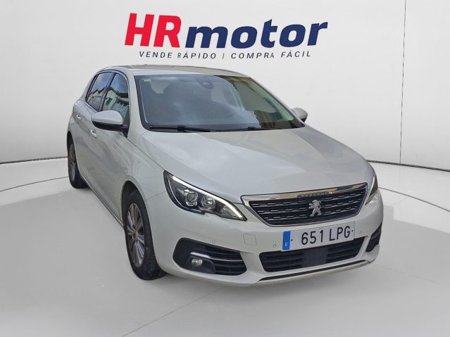Peugeot 308 1.2 e-THP PureTech Allure Pack