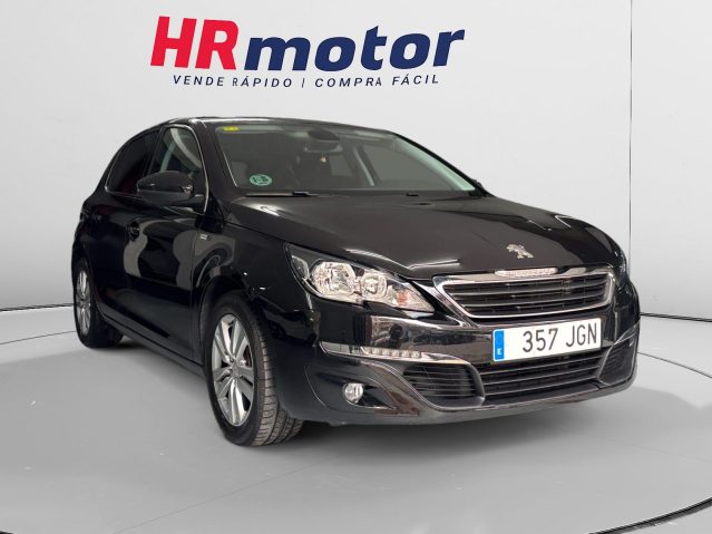 Peugeot 308 1.2 e-THP PureTech Style