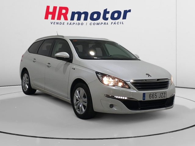 Peugeot 308 SW 1.2 e-THP PureTech Style