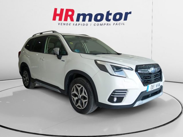 Subaru Forester 2.0ie MHEV Executive Plus