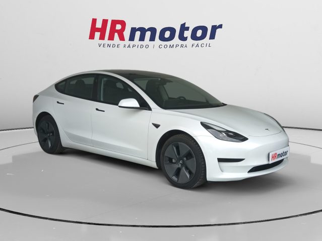 Tesla Model 3 Standard Range Plus RWD