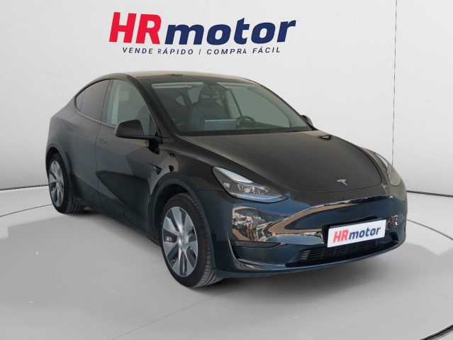 Tesla Model Y RWD