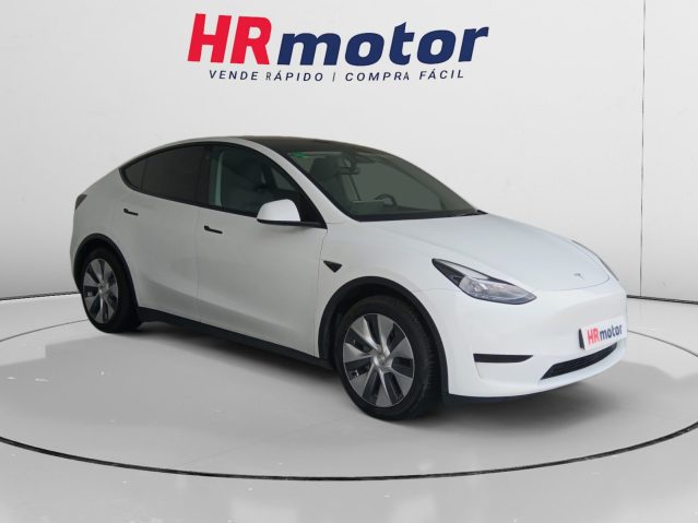 Tesla Model Y RWD