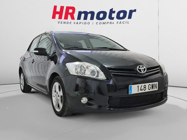 Toyota Auris 2.0 D-4D Active