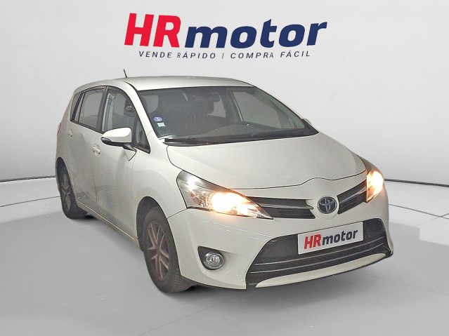 Toyota Verso 1.6 VVT-i Feel!