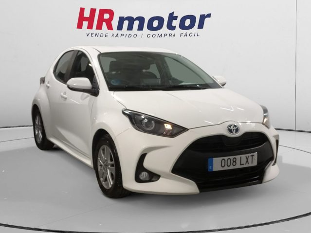 Toyota Yaris 1.5 Hybrid Business Plus