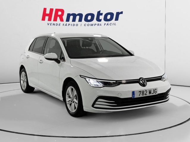 Volkswagen Golf 1.0 eTSI Life