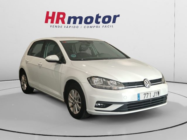 Volkswagen Golf 1.0 TSI Advance