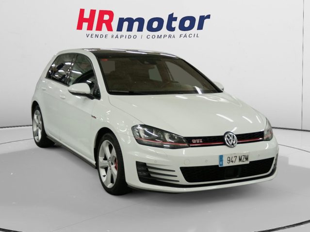 Volkswagen Golf 2.0 TSI GTI Performance