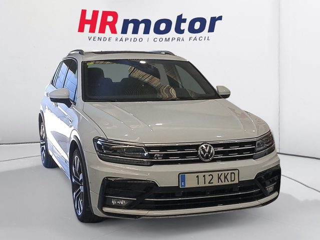 Volkswagen Tiguan 1.4 TSI Sport 4Motion R-Line